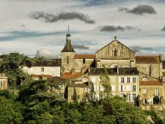 poitiers-2546530_1280